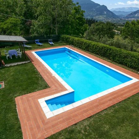 Belvilla By Oyo Villa Insieme San Valentino in Abruzzo Citeriore Extérieur photo